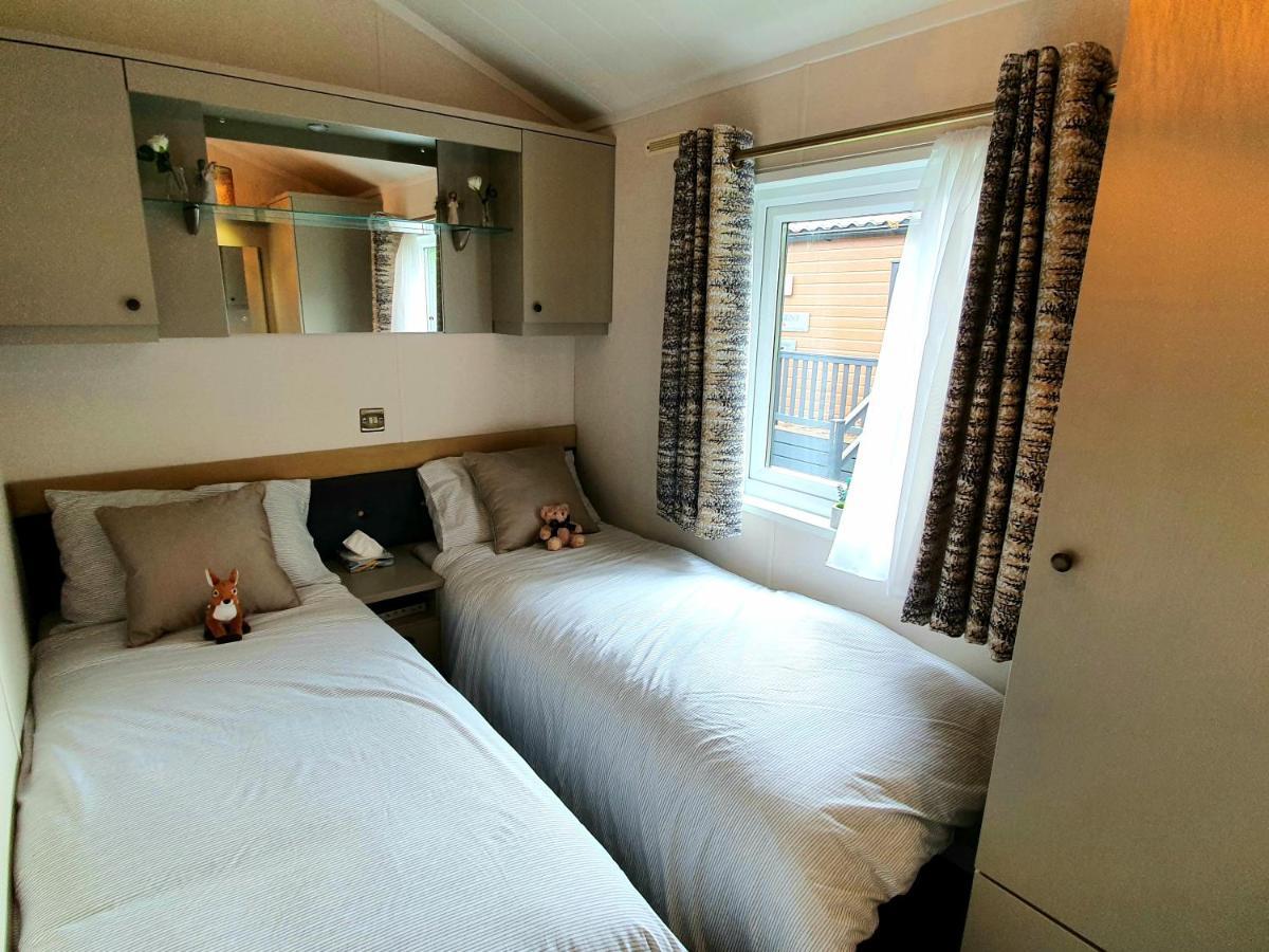 Grand Eagles Luxury Lodge, Auchterarder Perth Kültér fotó