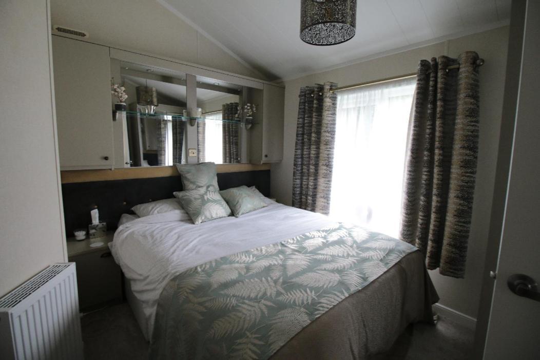 Grand Eagles Luxury Lodge, Auchterarder Perth Kültér fotó