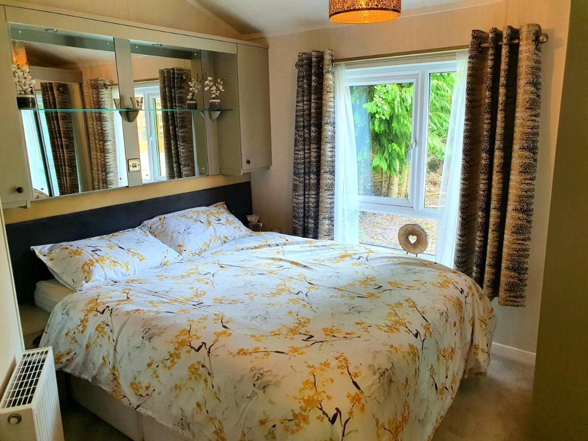 Grand Eagles Luxury Lodge, Auchterarder Perth Kültér fotó